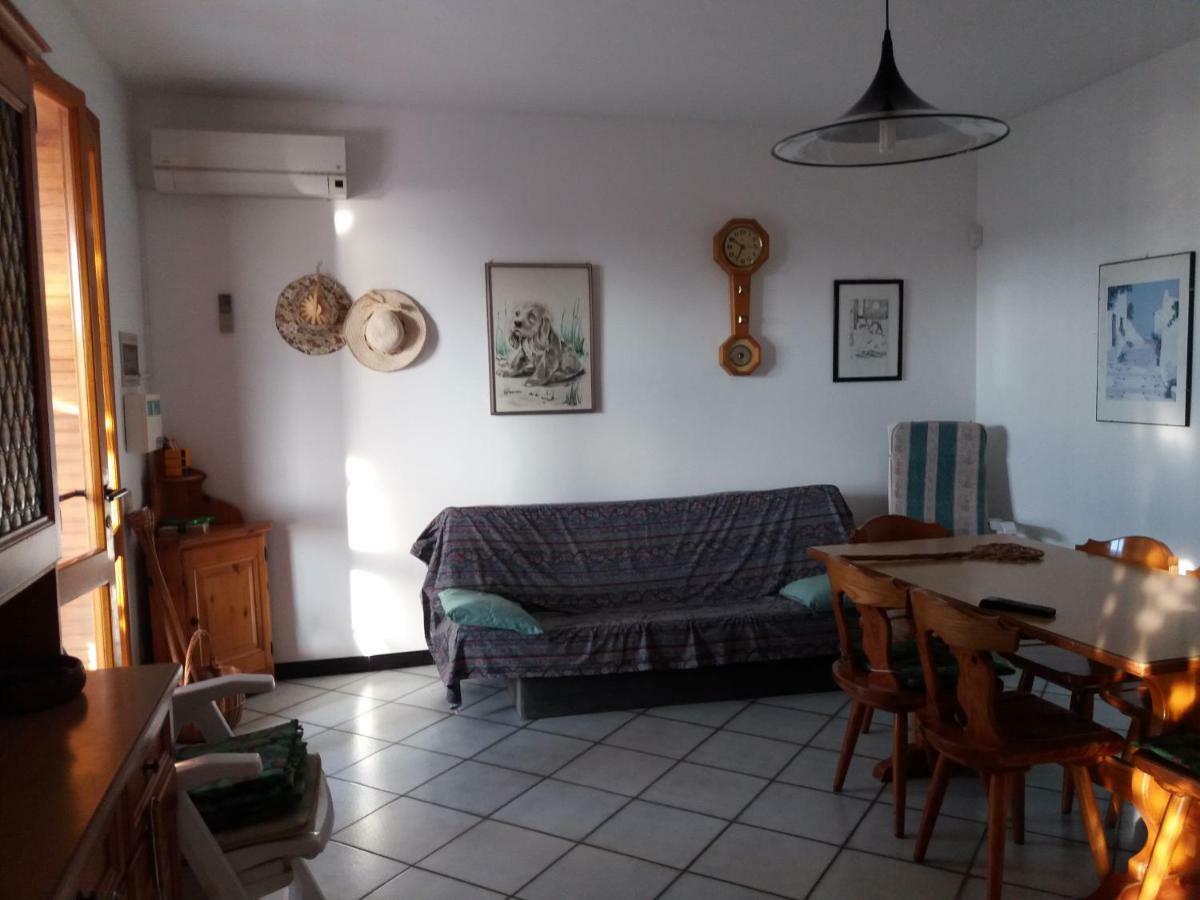 Вилла Casa Di Rita Al Bassamarea Порто-Чезарео Экстерьер фото