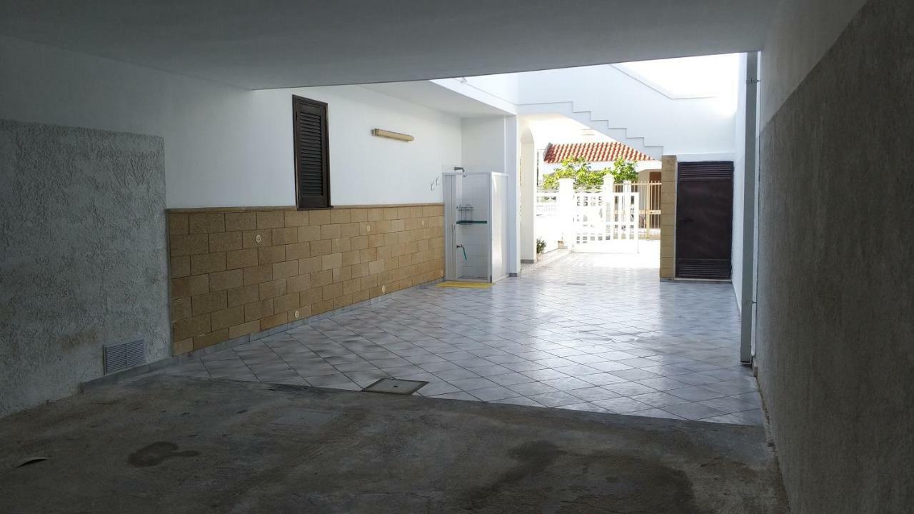 Вилла Casa Di Rita Al Bassamarea Порто-Чезарео Экстерьер фото
